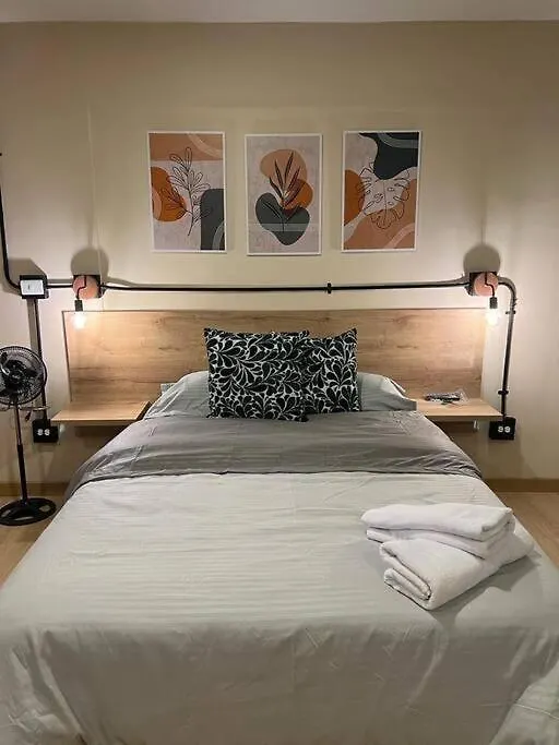 Apartamento En Planta Baja Cerca A Laureles Nid103 By Roots Rentals Medellin Apartment