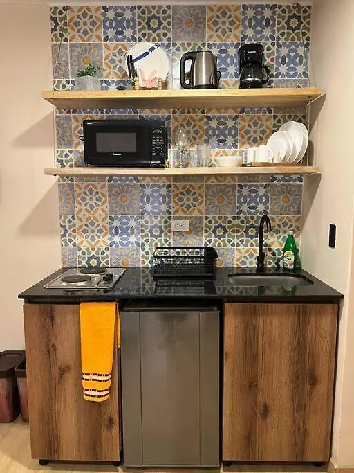 Apartment Apartamento En Planta Baja Cerca A Laureles Nid103 By Roots Rentals Medellin Colombia