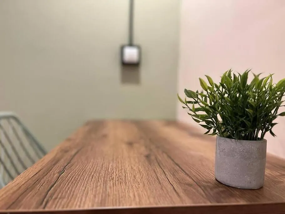 Apartment Apartamento En Planta Baja Cerca A Laureles Nid103 By Roots Rentals Medellin