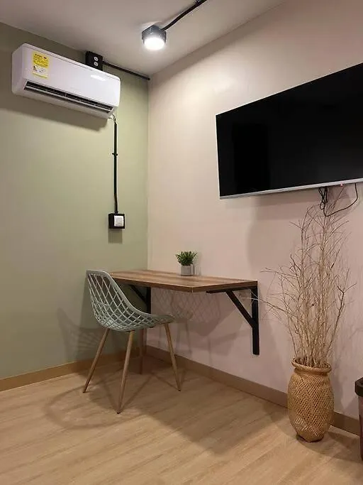 Apartamento En Planta Baja Cerca A Laureles Nid103 By Roots Rentals Medellin